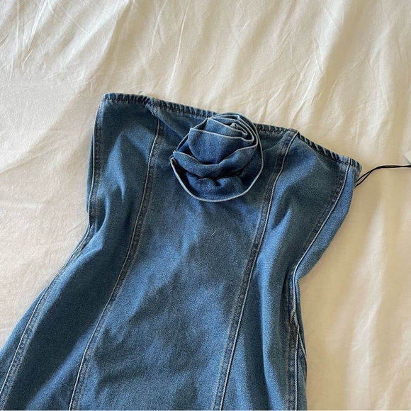 Mini Strapless Denim Dress - Picture 3 of 6